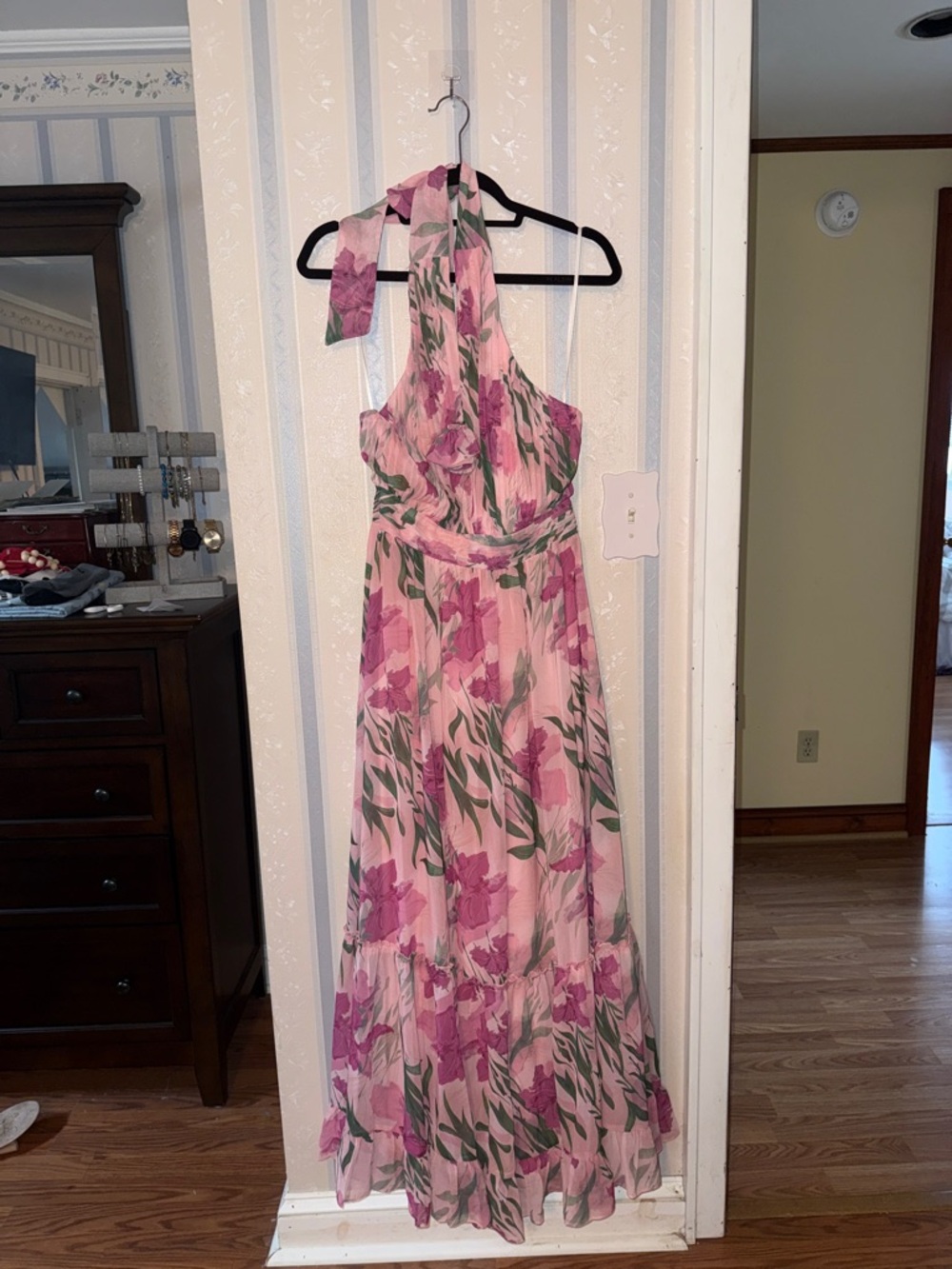 Petal & Pup Pink Floral One-Shoulder Maxi Dress with Green Leaf Detail - Picture 6 of 11